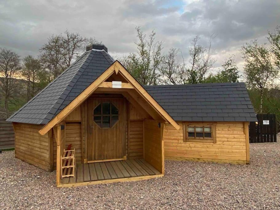 High Quality Cabin With Views Of Ben Nevis Banavie Exterior foto